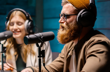 Why combining radio and outdoor campaigns is effective?